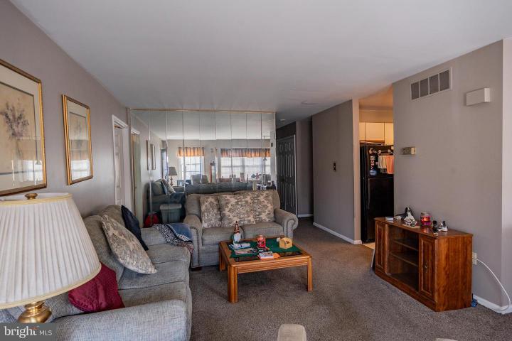 Photo of 44 Eraser Road, Moorestown NJ