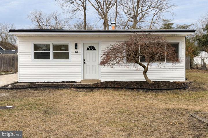 Photo of 336 Larch Road, Mount Laurel NJ