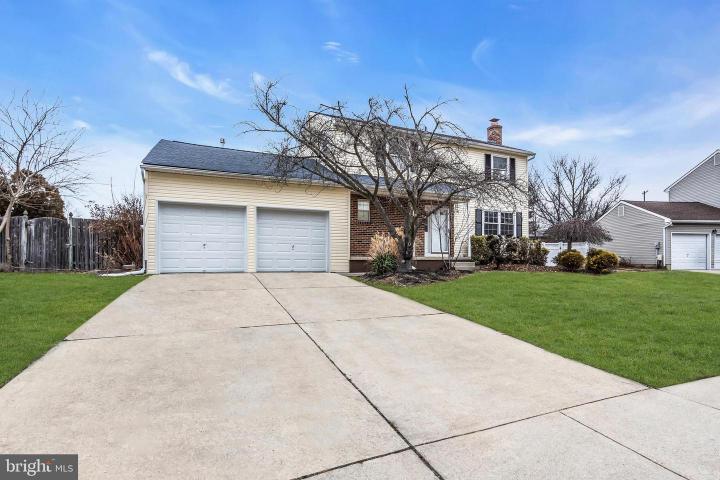 Photo of 23 Lancaster Drive, Marlton NJ