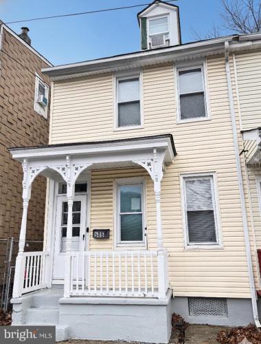 Photo of 506 Linden Avenue