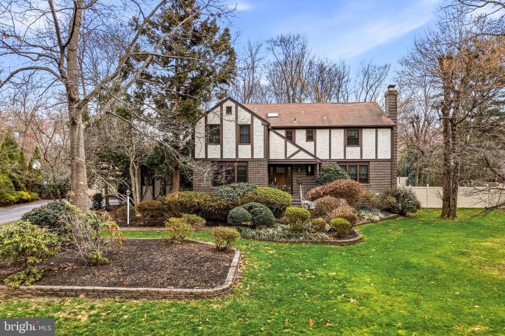 Photo of 705 Iron Post Road, Moorestown NJ