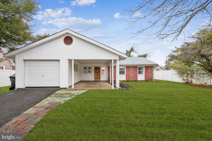 Photo of 6 Beechfern Lane, Willingboro NJ