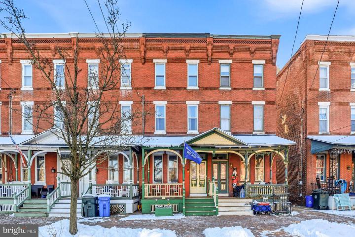 Photo of 346 E Union Street, Burlington NJ