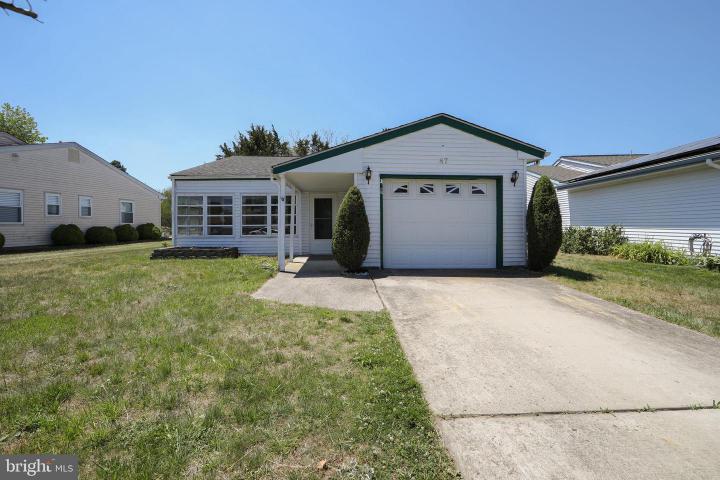 Photo of 87 Huntington Drive