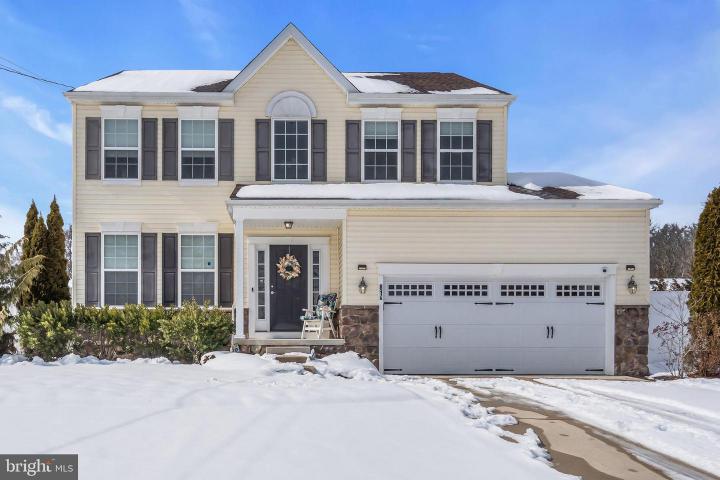 Photo of 81 N Locust Avenue