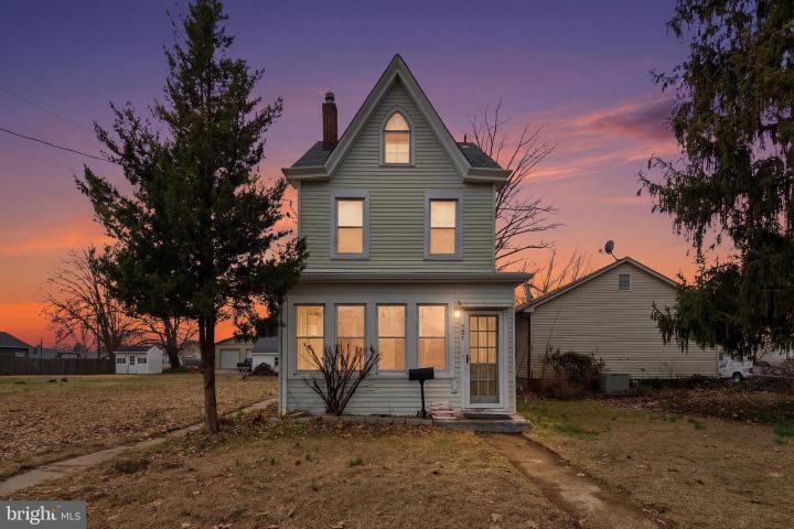 Photo of 605 Broad Street