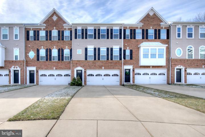 Photo of 103 Isabelle Court