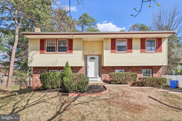 Photo of 317 Cayuga Trail