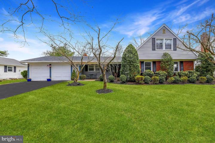 Photo of 130 Club House Drive, Willingboro NJ