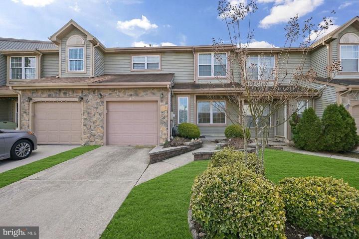 Photo of 47 Knighton Lane