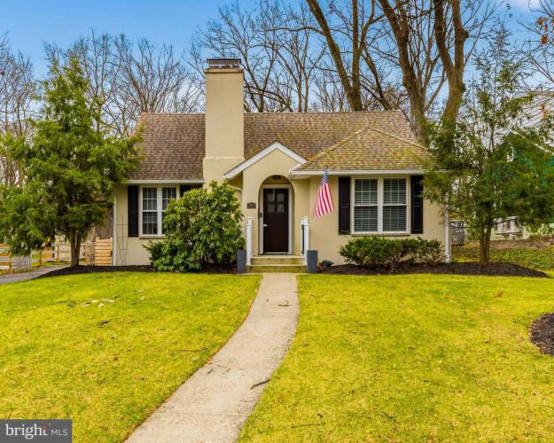 Photo of 76 Pancoast Boulevard