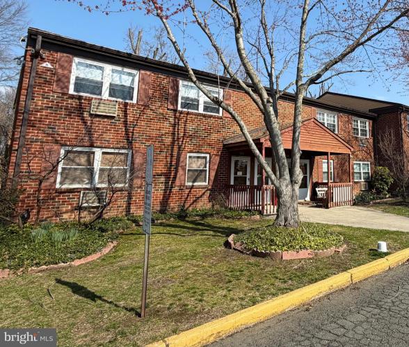 Photo of 913 Garnet Drive