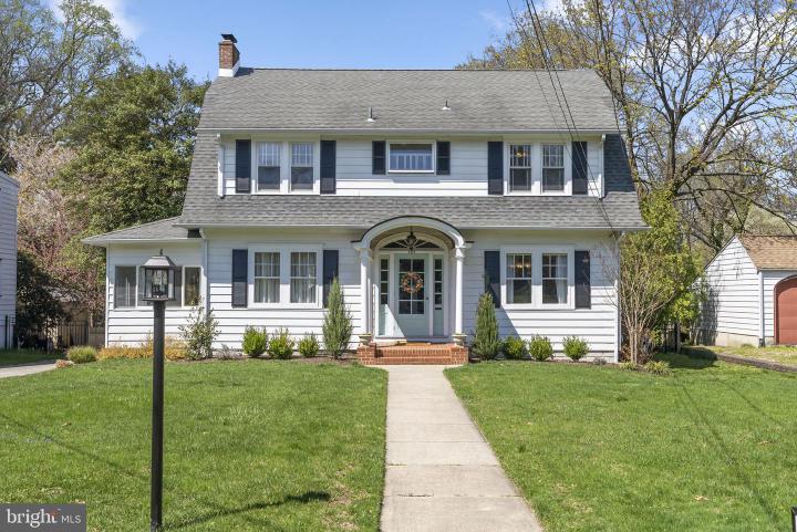 Photo of 429 E 2nd Street, Moorestown NJ