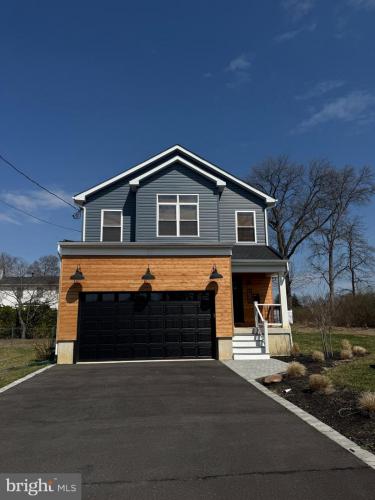 Photo of 914 James Avenue