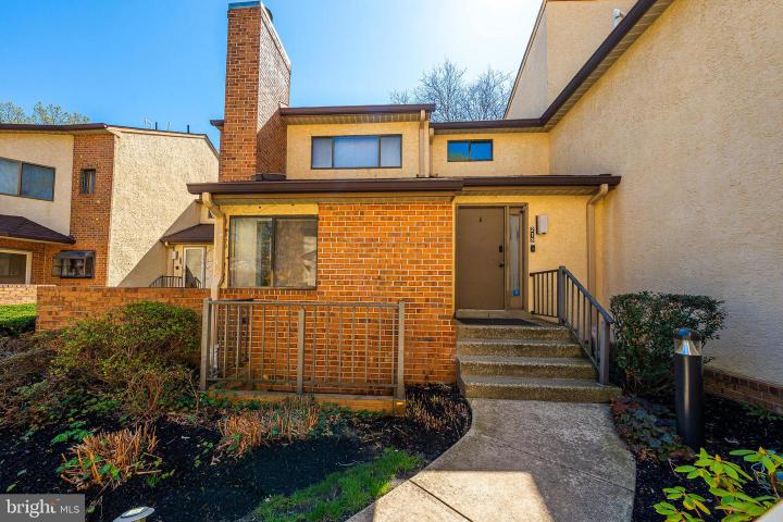 Photo of 213 Augusta Circle, Mount Laurel NJ