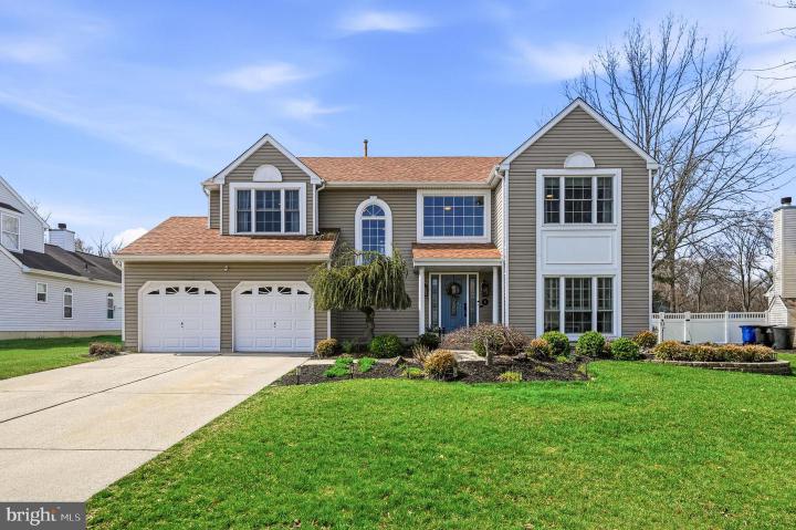 Photo of 8 Chaucer Lane, Medford NJ