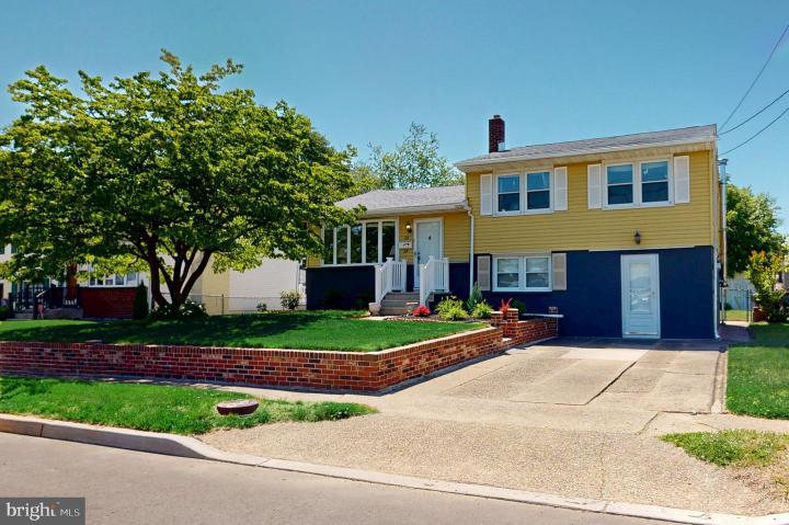 Photo of 28 Washington Avenue