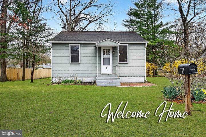 Photo of 9 Spruce Lane