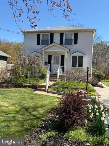 Photo of 431 N Forklanding Road