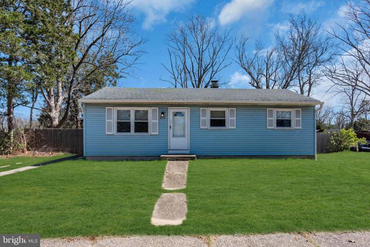 Photo of 215 Scammell Drive