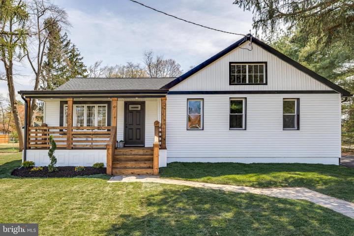 Photo of 512 2nd Street, Hainesport NJ