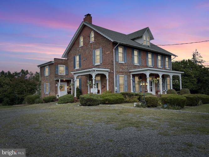 Photo of 2269 Monmouth Road, Columbus NJ