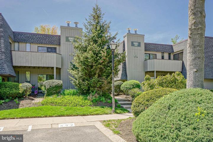 Photo of 25 S Church Road 138, Maple Shade NJ