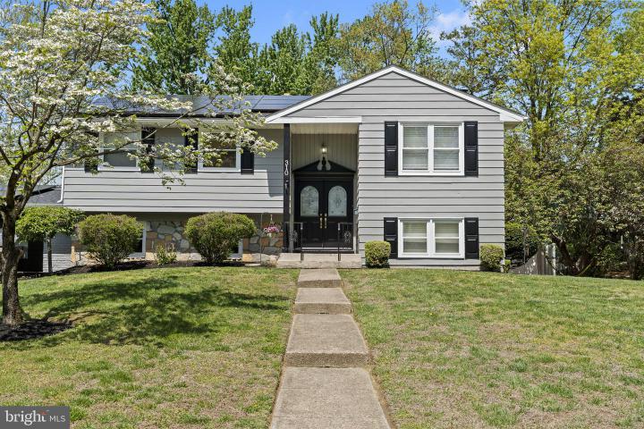 Photo of 310 Susan Drive