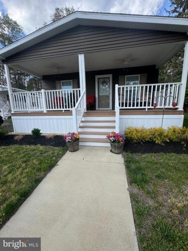 Photo of 57 Meadowbrook Drive