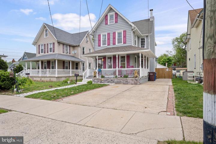 Photo of 121 Cleveland Avenue