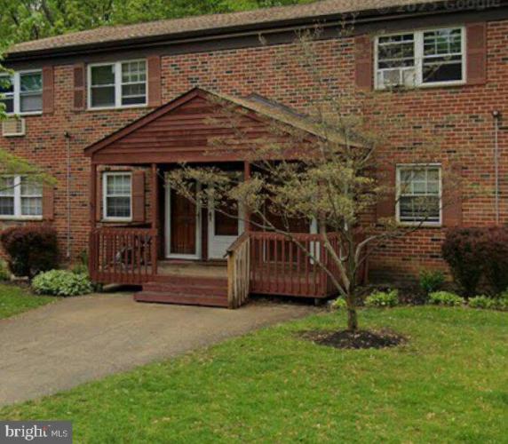 Photo of 806 Garnet Drive