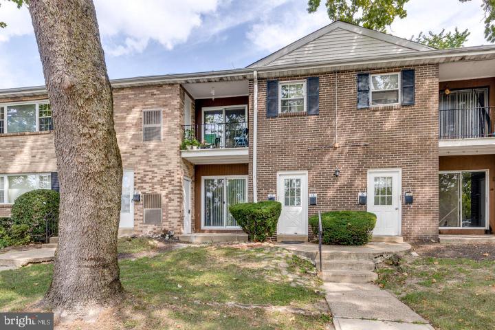Photo of 1294 Cooper Street B17