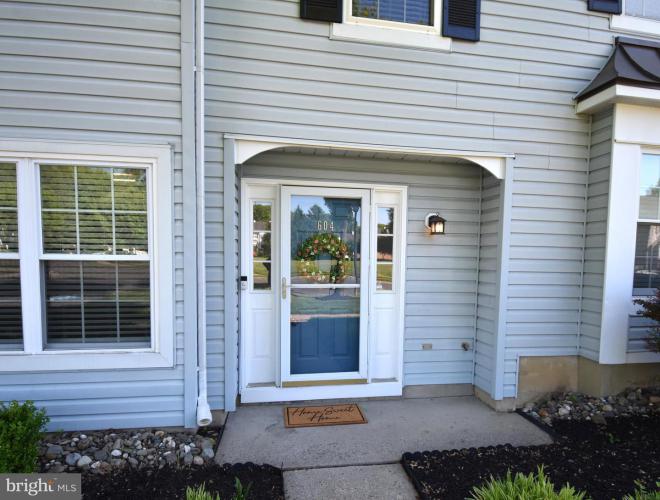 Photo of 604 Lindsley Court