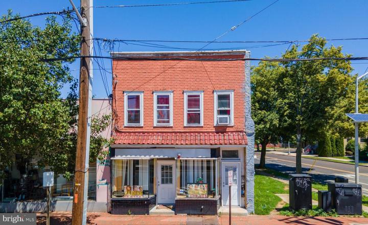 Photo of 37 E Broad Street