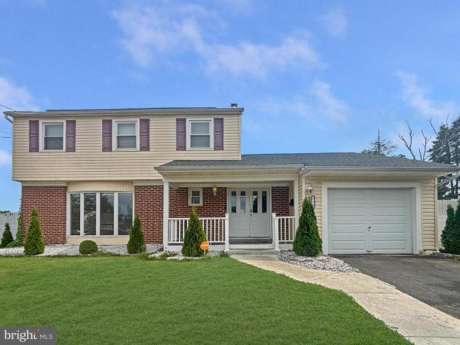 Photo of 119 Colonial Road