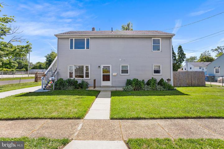 Photo of 332 Bailey Avenue