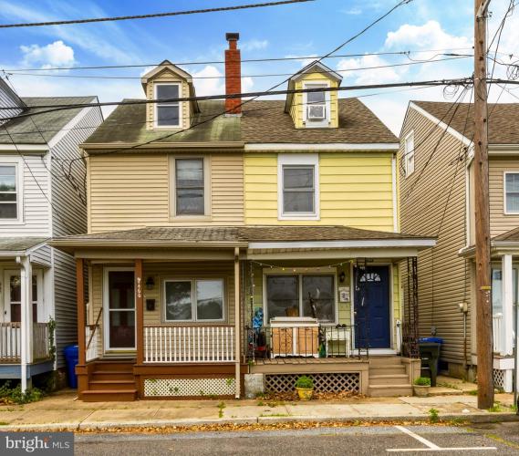 Photo of 466 Logan Avenue