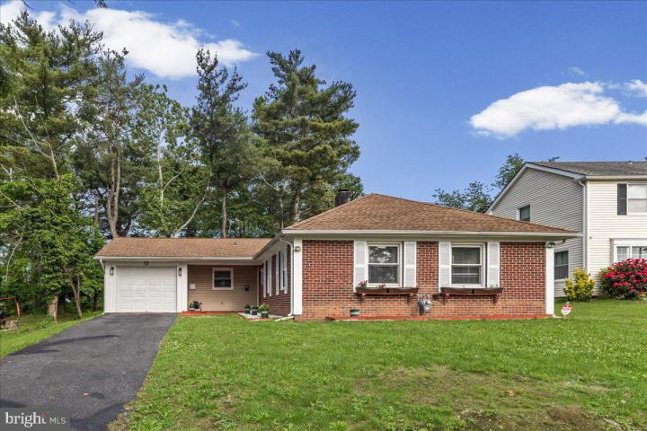 Photo of 52 Pinafore Lane, Willingboro NJ