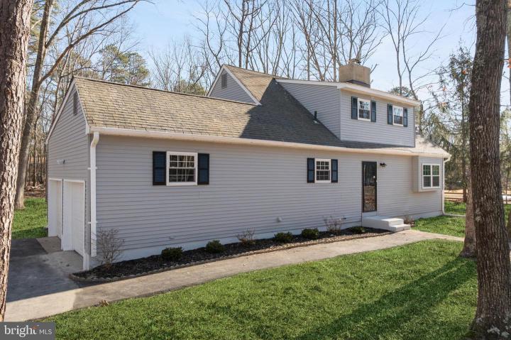 Photo of 221 Oak Lane