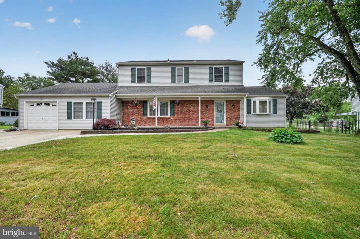 Photo of 100 Coachman Drive