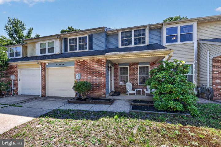 Photo of 348 Shady Lane
