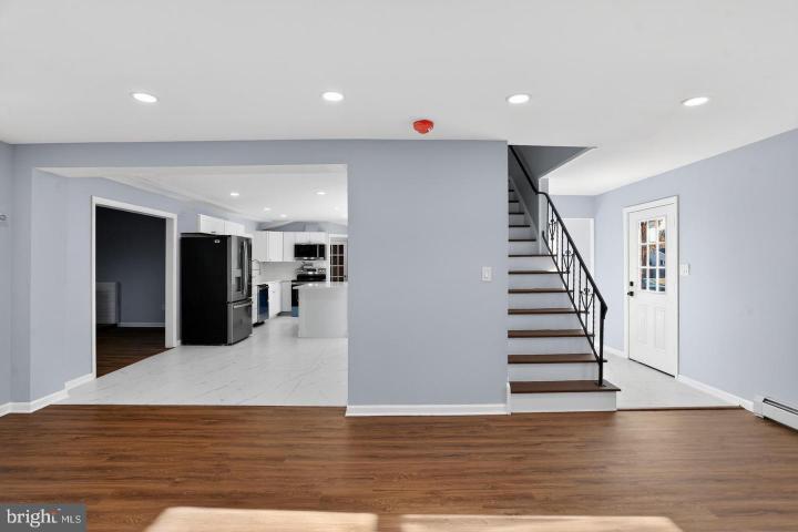 Photo of 78 Barrington Lane