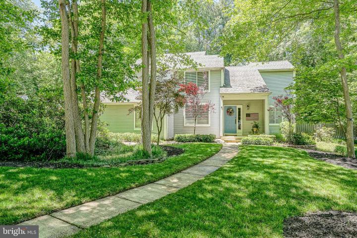 Photo of 8 Covenger Drive