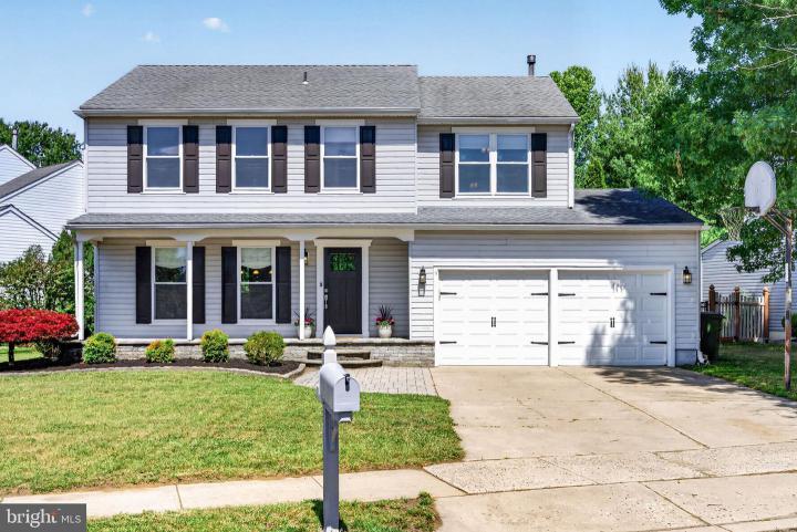 Photo of 1 Hastings Court, Marlton NJ