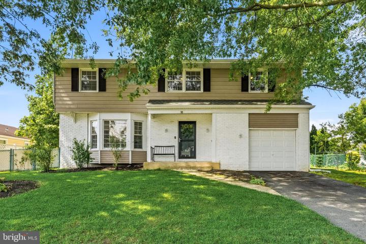 Photo of 702 Wood Lane