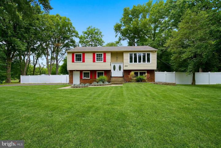 Photo of 5017 Church Road