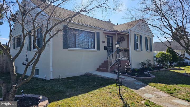 Photo of 17 Howell Avenue, West Collingswood Heig NJ