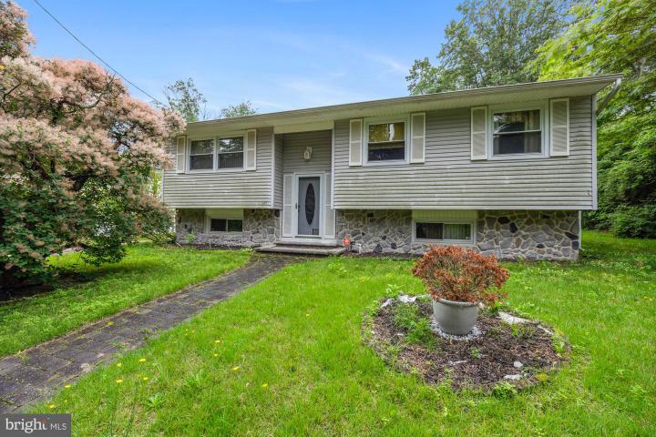 Photo of 249 Girard Avenue, Atco NJ