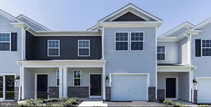 Photo of 166 Sickler Ct, Sicklerville NJ