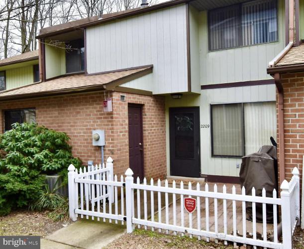 Photo of 2209 Greenwood Drive, Lindenwold NJ